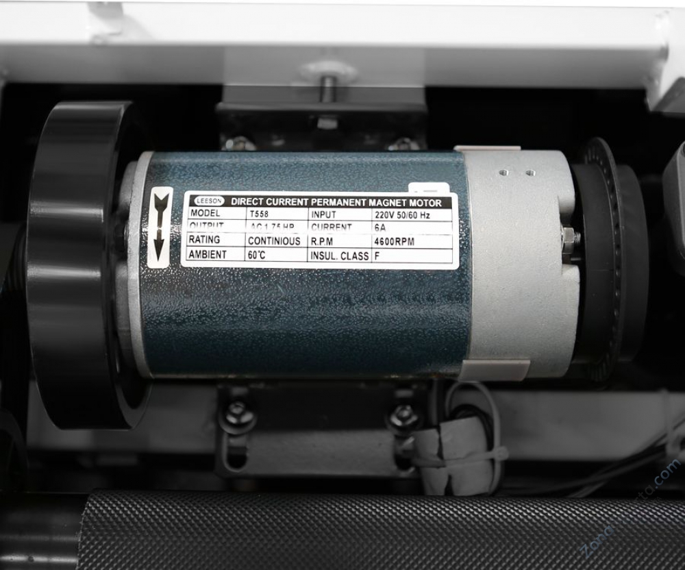 Беговая дорожка Carbon Fitness T550 Беговая дорожка Carbon Fitness T550