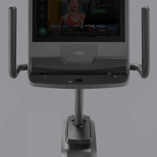 Горизонтальный велоэргометр Matrix Lifestyle с консолью Touch Base