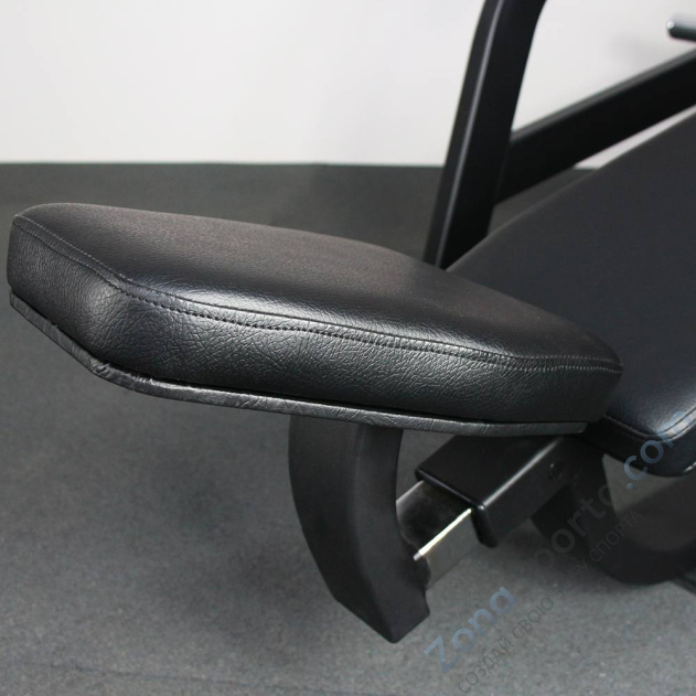 Грудной жим наклонный на свободных весах Protrain 8212 Грудной жим наклонный на свободных весах Protrain 8212