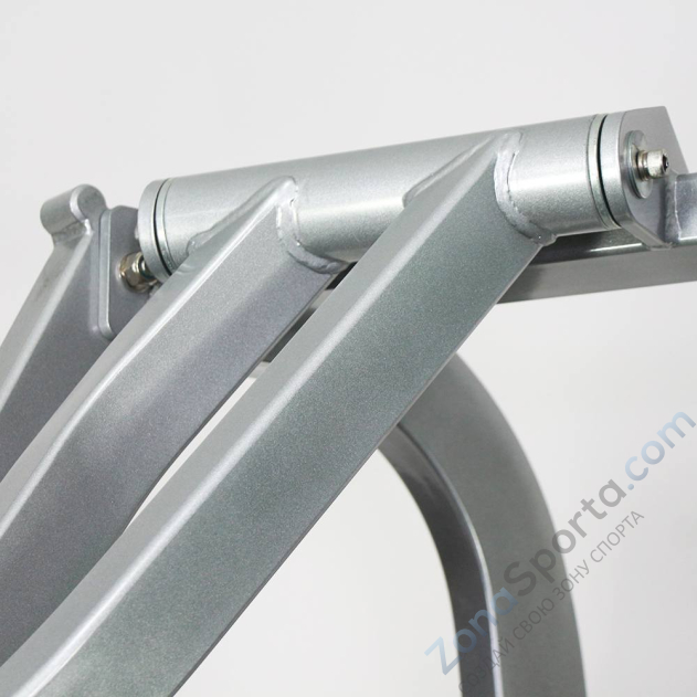 Грудной жим сидя на свободных весах Protrain 8214 Грудной жим сидя на свободных весах Protrain 8214