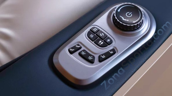 Массажное кресло Ergonova Robotouch Beige