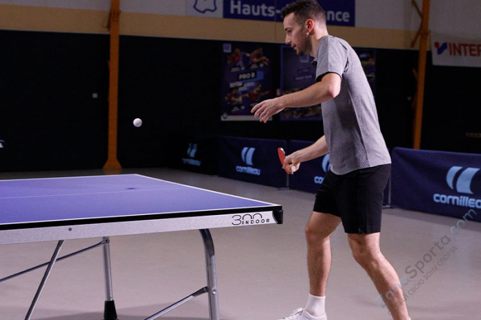 Теннисный стол Cornilleau 300 Indoor Blue