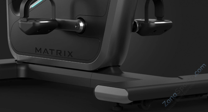 Вертикальный велотренажер Matrix Onyx Upright Cycle